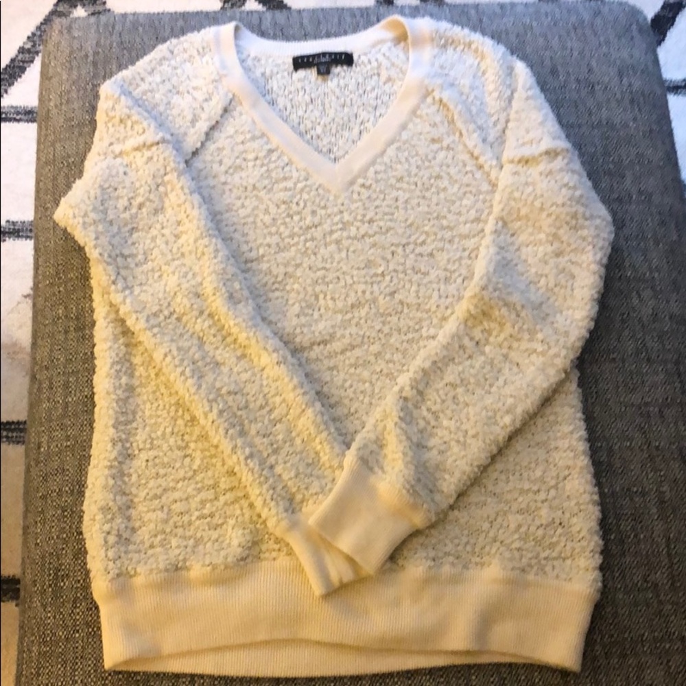 Sanctuary clothing V-neck cream sweater- size XS